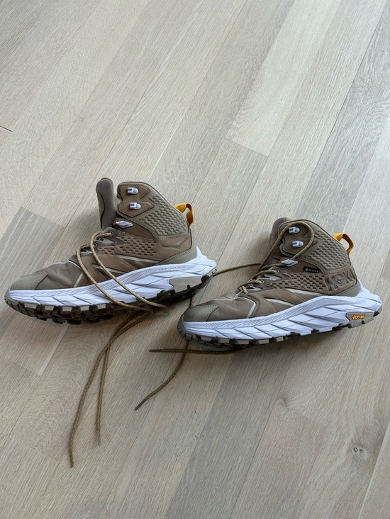 Hoka Shoes - Hoka Anacapa Gore-Tex Brown and White Trail Mid-Top Sneakers with Yellow Accents